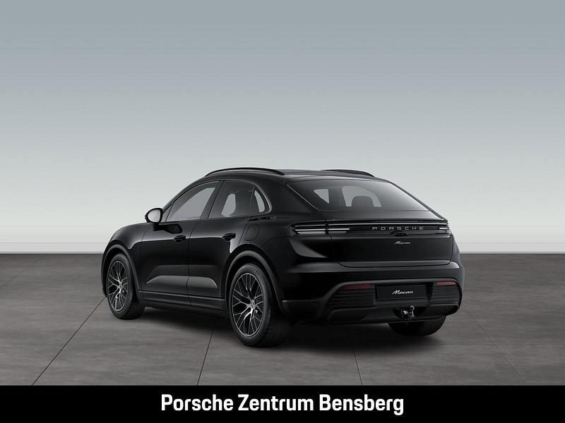 Gebraucht Porsche Macan 4 Electric 264 kW (360 PS) 2022 Schwarz SUV