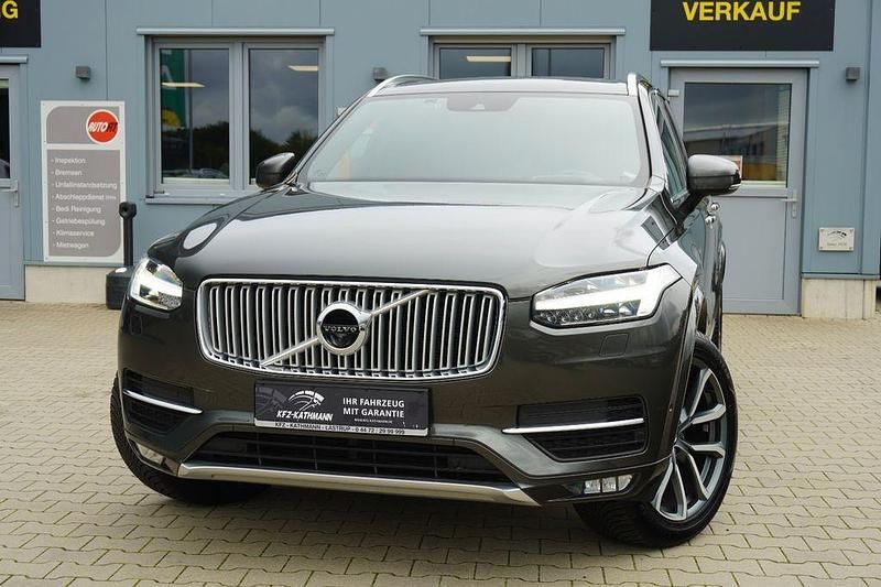 Grau Gebraucht 2018 Volvo XC90 Inscription SUV | 33.490 € (Guter Preis) - Bild 1/4