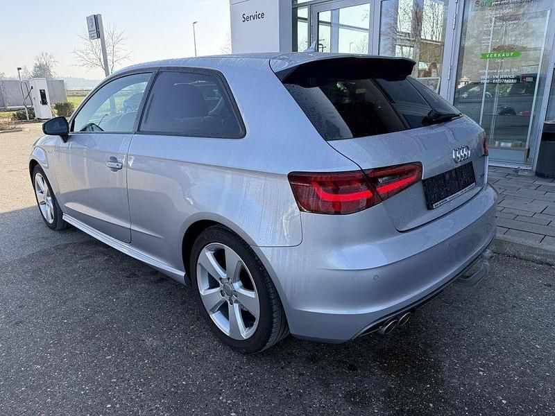 Gebraucht Audi A3 S-Line 184 PS (135 kW) 2015 Silber Coupé