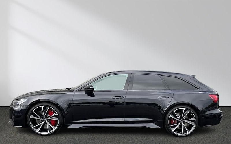 Gebraucht Audi RS6 Ambiente 600 PS (441 kW) 2026 Schwarz Kombi