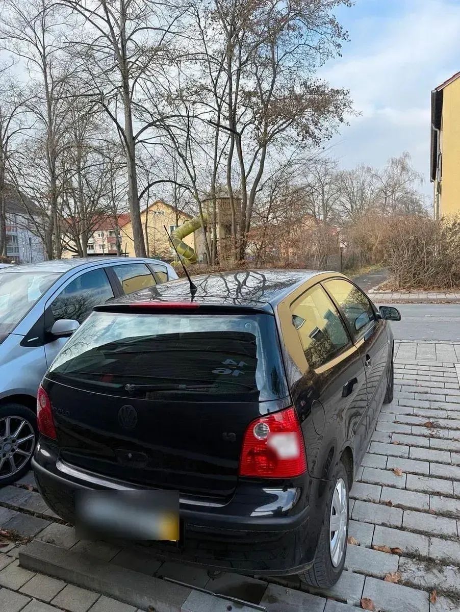 Gebraucht VW Polo Highline 64 PS (47 kW) 2004 Schwarz Kleinwagen