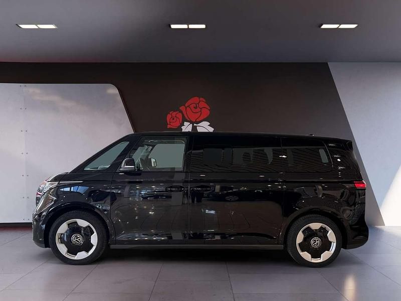 Neu VW ID. Buzz Pro 210 kW (286 PS) 2025 Deep black perleffekt Van / Kleinbus