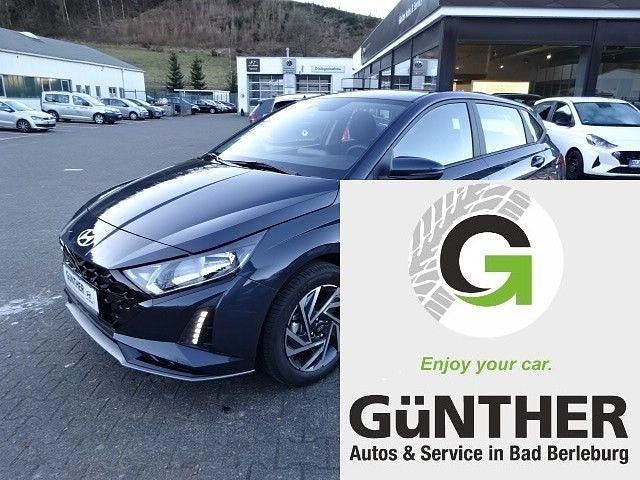 Auroragrau Neu 2024 Hyundai i20 Trend Limousine | 22.750 € (Fairer Preis) - Bild 1/4