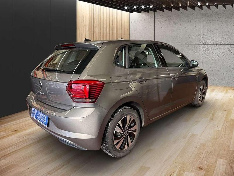 Gebraucht VW Polo Comfortline 95 PS (69 kW) 2021 Grau (metallic) Kleinwagen