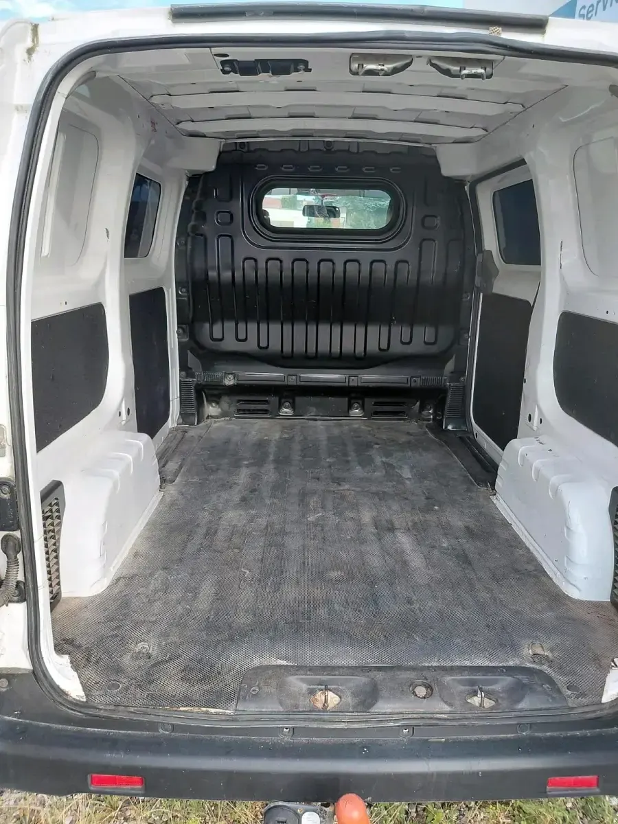 Gebraucht Nissan NV200 90 PS (66 kW) 2013 Weiß Van / Kleinbus