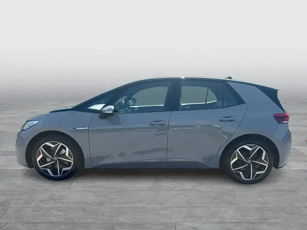 Gebraucht VW ID.3 Pro Performance 150 kW (204 PS) 2023 Mondsteingrau Kleinwagen