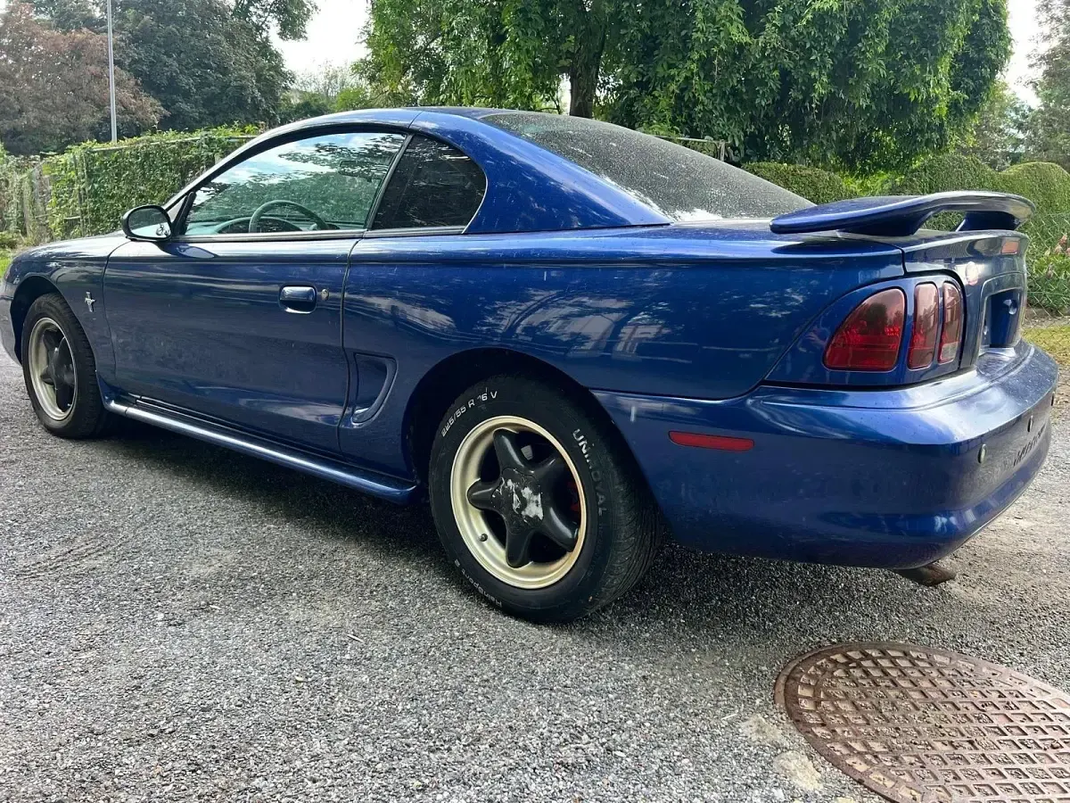 Gebraucht Ford Mustang 150 PS (110 kW) 1997 Blau Coupé