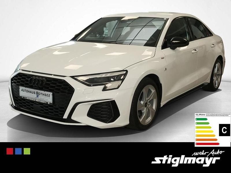 Weiß Gebraucht 2023 Audi A3 S-Line Limousine | 27.420 € (Fairer Preis) - Bild 1/4