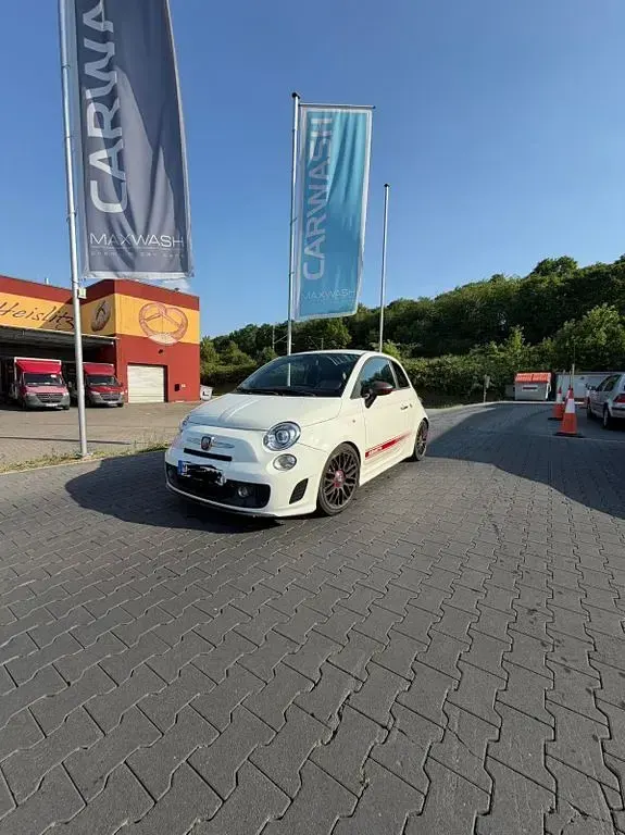 Gebraucht Abarth 500 135 PS (99 kW) 2008 Weiß Kleinwagen