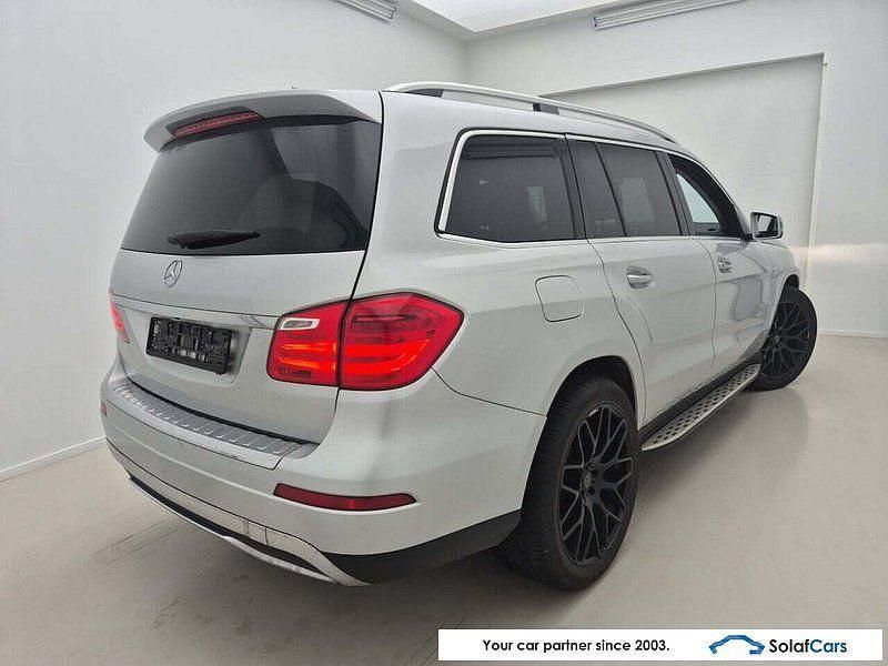 Gebraucht Mercedes GL400 367 PS (269 kW) 2016 Grau SUV