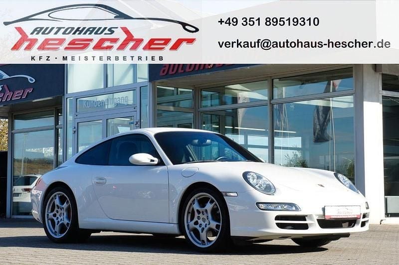 Weiß Gebraucht 2005 Porsche 911 Carrera S Coupé | 49.911 € (Superpreis) - Bild 1/4