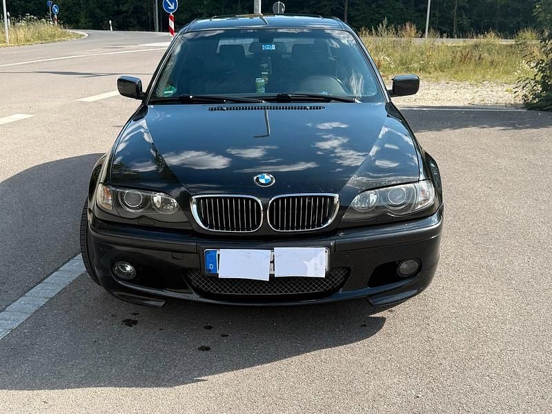 Gebraucht BMW 330 204 PS (150 kW) 2004 Schwarz Kombi