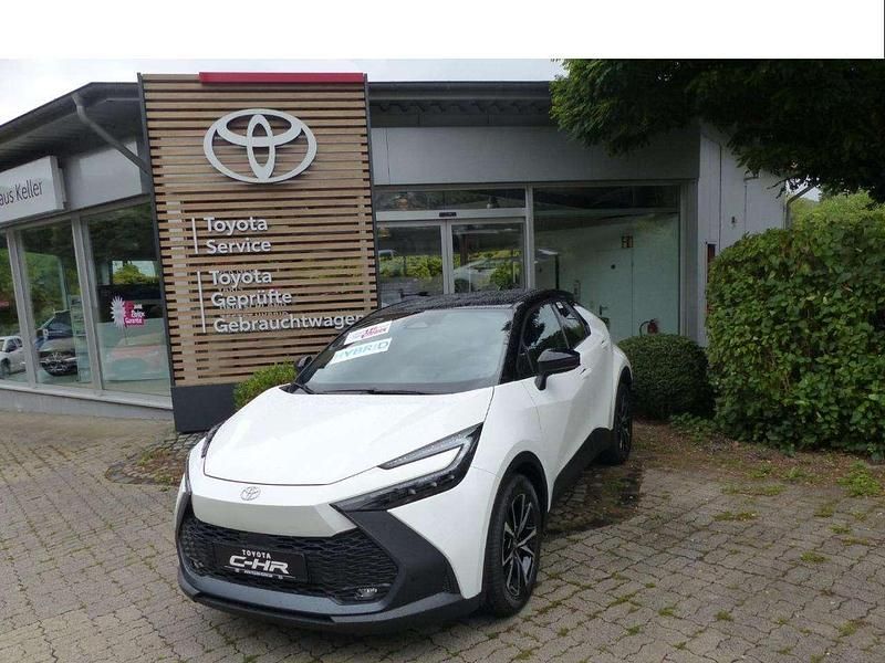 Neu Toyota C-HR 197 PS (144 kW) 2025 Platinum weiß SUV