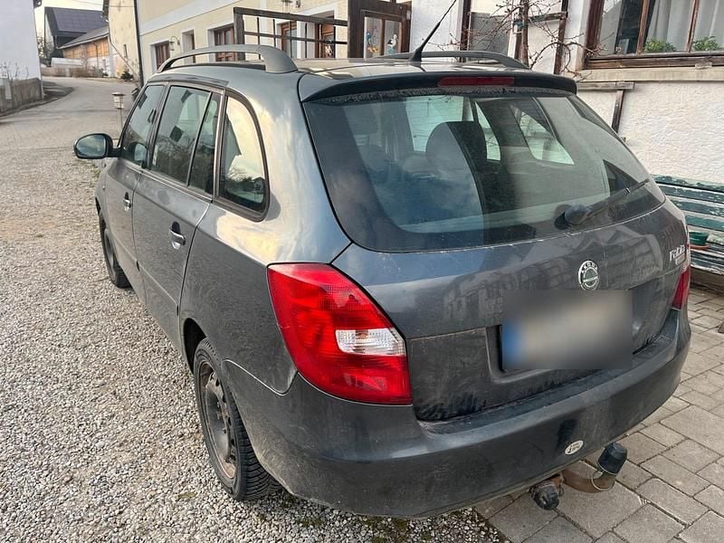 Gebraucht Skoda Fabia 77 PS (56 kW) 2008 Grau Kombi