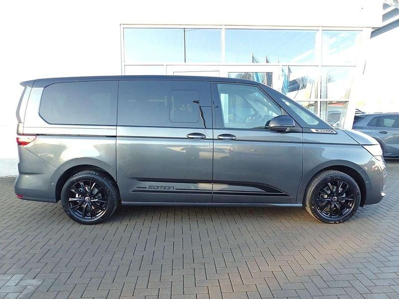 Neu VW Multivan Edition 150 PS (110 kW) 2026 Grau Van