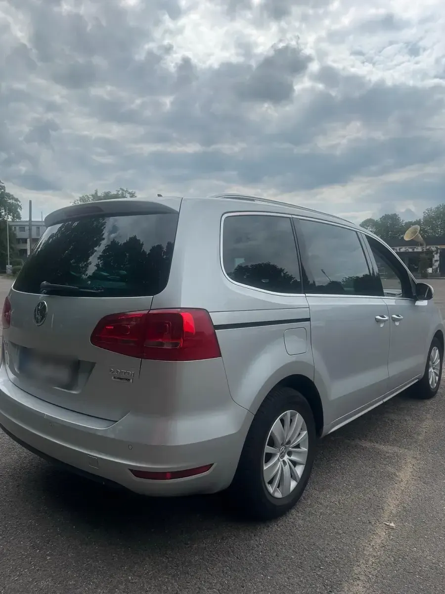 Gebraucht VW Sharan 140 PS (102 kW) 2015 Van / Kleinbus