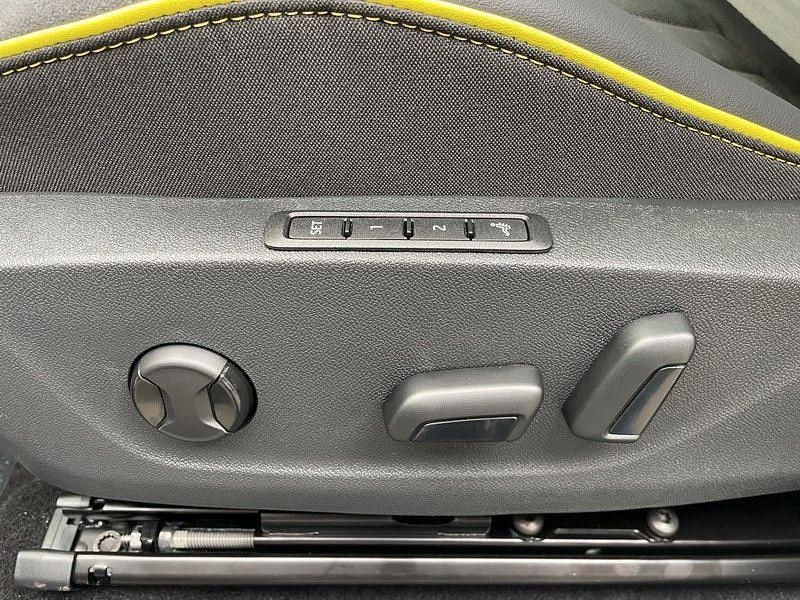 Gebraucht Skoda Enyaq iV RS 250 kW (340 PS) 2025 Weiß SUV