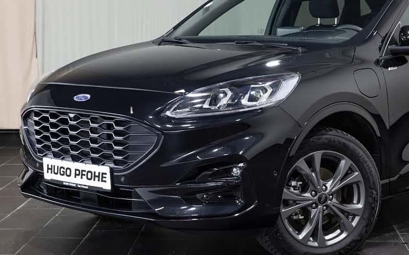 Gebraucht Ford Kuga ST-Line 120 PS (88 kW) 2023 Agate black SUV