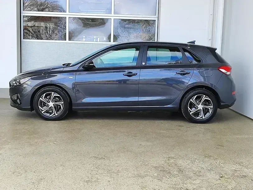 Gebraucht Hyundai i30 Edition 30 160 PS (117 kW) 2022 Dark knight / mic Limousine