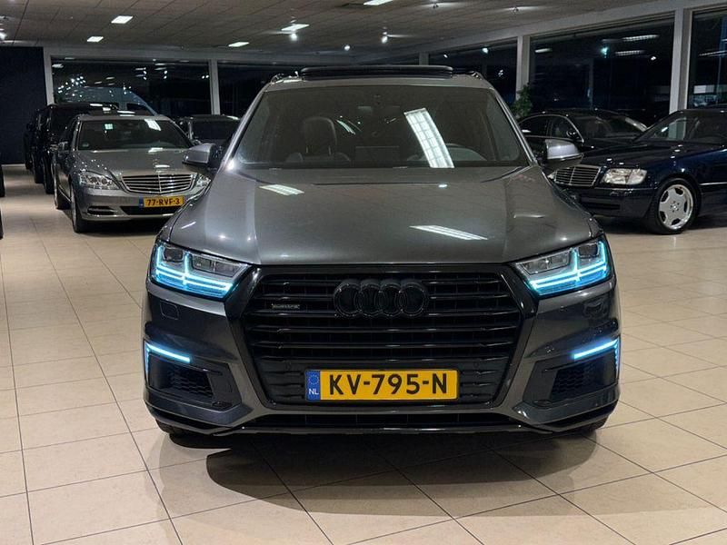 Gebraucht Audi Q7 S-Line 258 PS (189 kW) 2016 Grau SUV