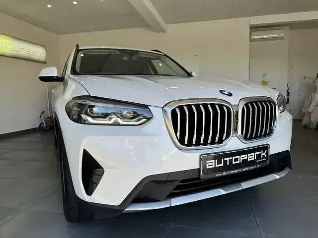 Gebraucht BMW X3 Sport Line 286 PS (210 kW) 2022 Weiß SUV