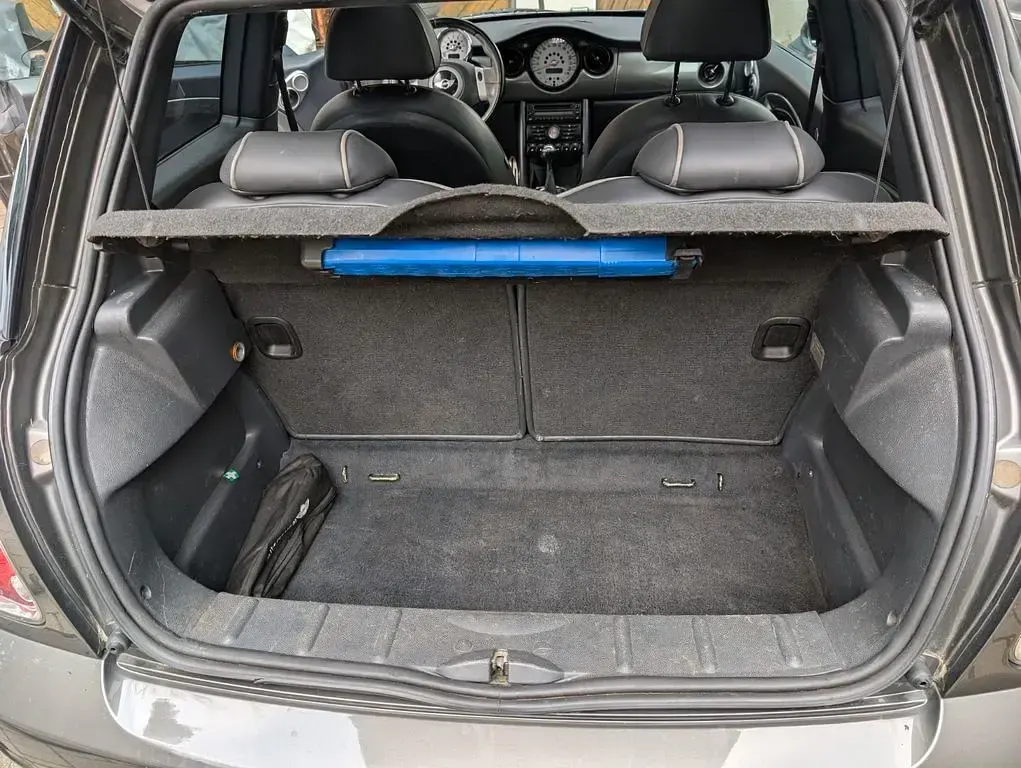 Używany Mini Cooper S 170 KM (125 kW) 2007 Szary Hatchback