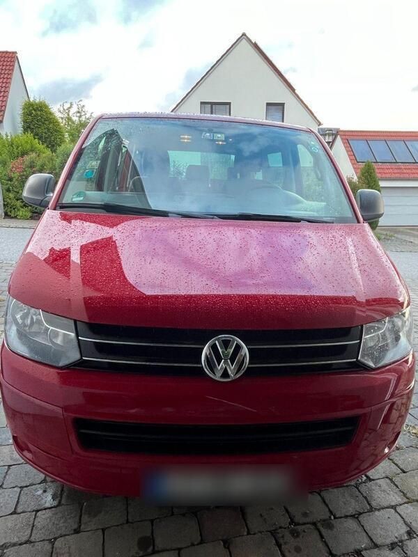 Rot Gebraucht 2014 VW T5 Startline Van | 13.500 € - Bild 1/4