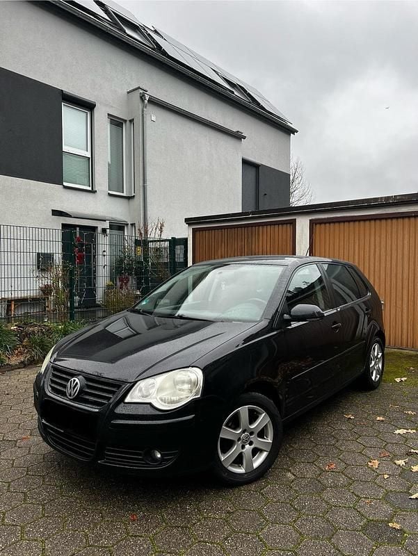 Schwarz Gebraucht 2010 VW Polo Black Edition Limousine | 3.150 € (Superpreis) - Bild 1/4