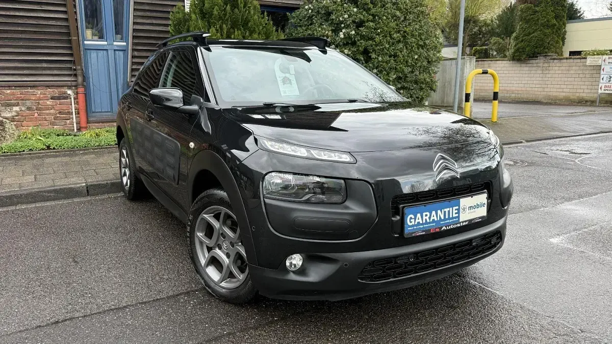 Gebraucht Citroën C4 Cactus Shine 110 PS (80 kW) 2015 Schwarz Kleinwagen