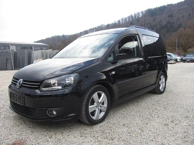 Gebraucht VW Caddy Comfortline 140 PS (102 kW) 2012 Schwarz Van / Kleinbus
