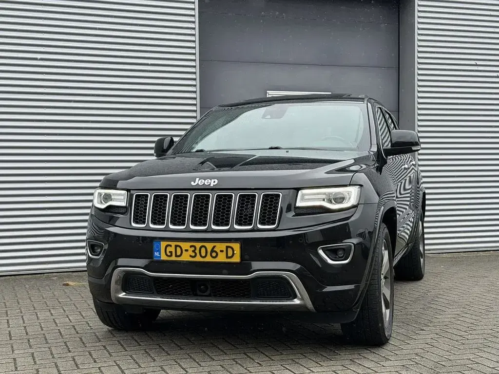 Gebraucht Jeep Grand Cherokee Overland 252 PS (185 kW) 2014 Schwarz SUV