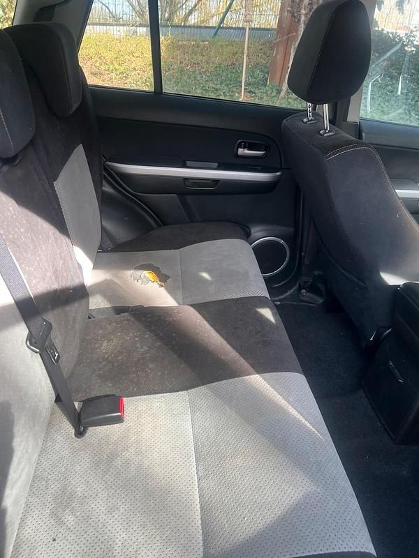 Gebraucht Suzuki Grand Vitara 129 PS (94 kW) 2007 Grau SUV