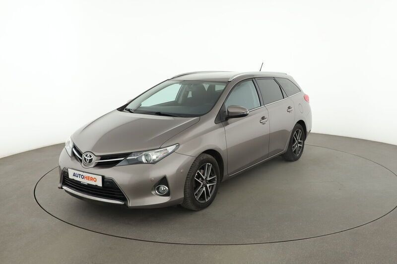 Braun Gebraucht 2015 Toyota Auris Touring Sports Edition Kombi | 11.600 € (Fairer Preis) - Bild 1/4