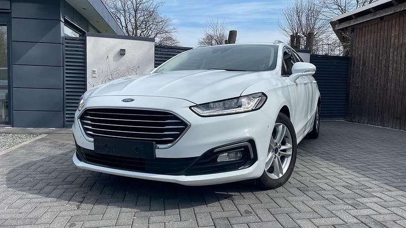 Gebraucht Ford Mondeo Titanium 190 PS (139 kW) 2019 Weiß Kombi