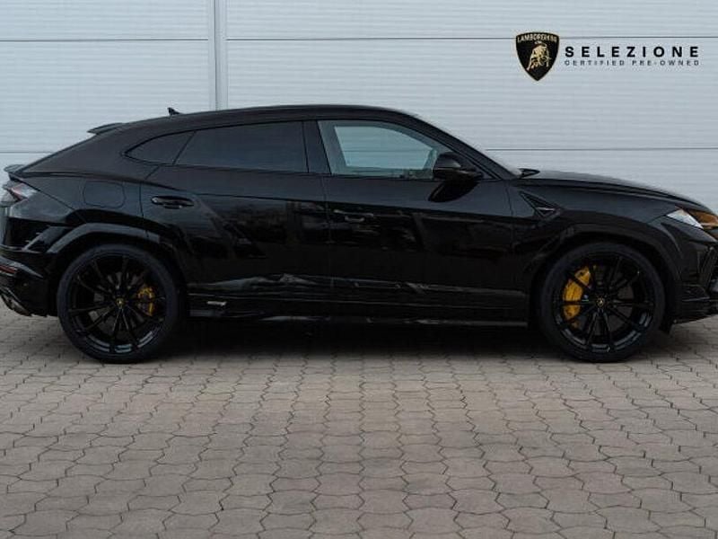 Gebraucht Lamborghini Urus 666 PS (489 kW) 2023 Schwarz SUV