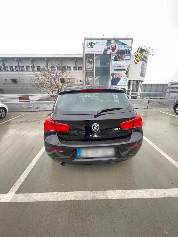 Gebraucht BMW M1 109 PS (80 kW) 2015 Schwarz Coupé