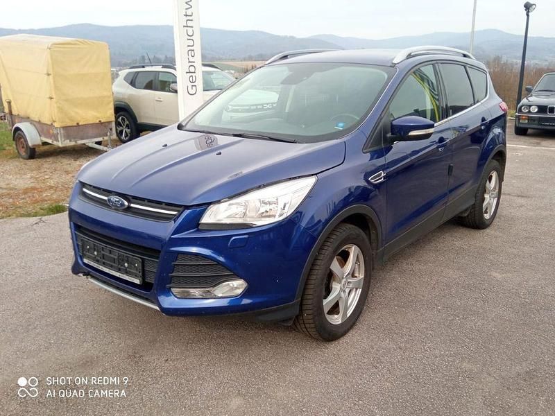 Gebraucht Ford Kuga SYNC Edition 150 PS (110 kW) 2016 Blau SUV