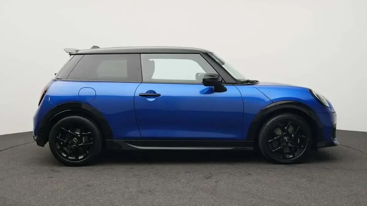 Gebraucht Mini John Cooper Works 156 PS (114 kW) 2025 Blau Kleinwagen