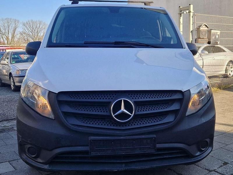 Gebraucht Mercedes Vito 88 PS (64 kW) 2015 Weiß Van