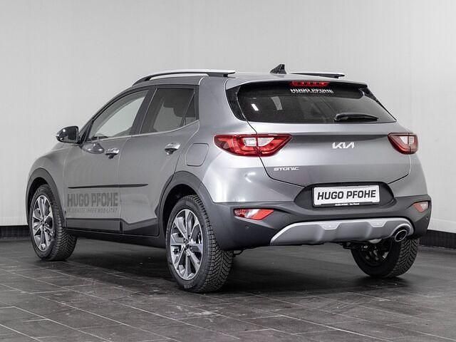 Gebraucht Kia Stonic Spirit 120 PS (88 kW) 2024 Perennialgrau metallic SUV
