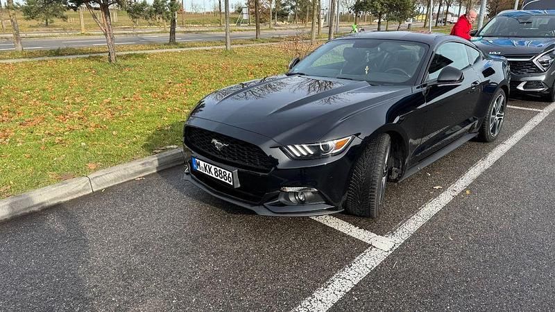 Schwarz Gebraucht 2017 Ford Mustang Coupé | 22.900 € (Superpreis) - Bild 1/4