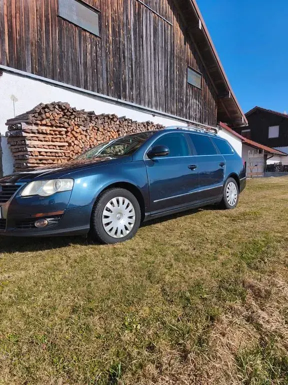 Gebraucht VW Passat 105 PS (77 kW) 2007 Blau Kombi
