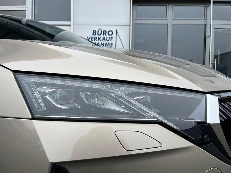 Neu Skoda Octavia Selection 150 PS (110 kW) 2026 Beige Limousine