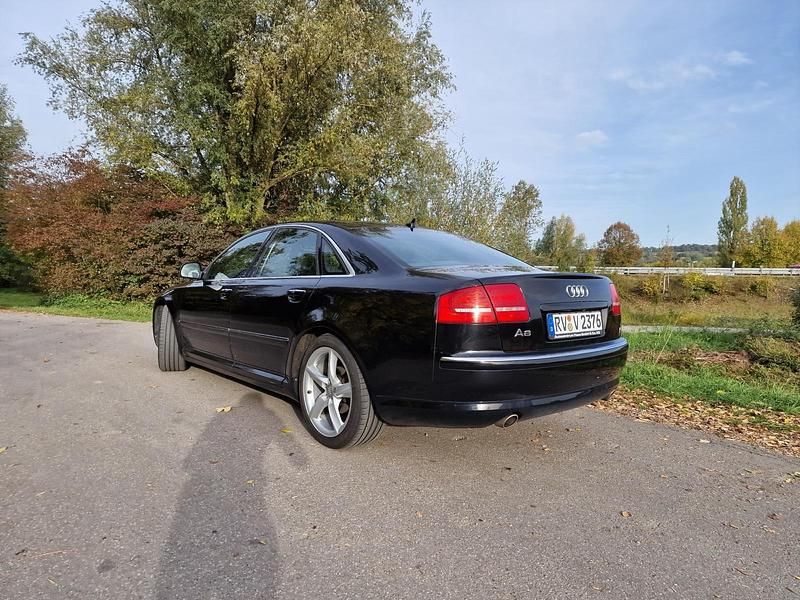 Gebraucht Audi A8 232 PS (170 kW) 2010 Schwarz Limousine