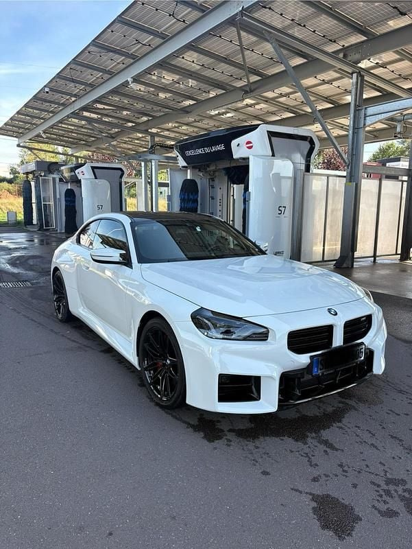 Weiß Gebraucht 2024 BMW M2 Coupé | 57.900 € (Superpreis) - Bild 1/4