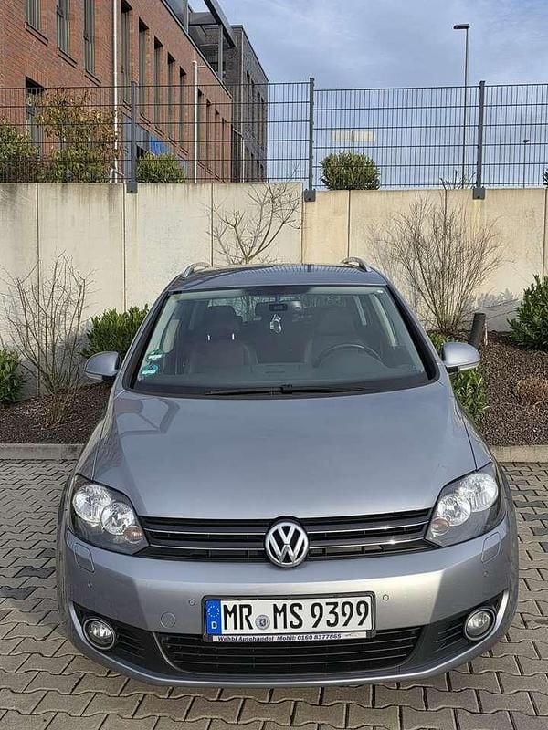 Gebraucht VW Golf VI Team 105 PS (77 kW) 2010 Grau Kleinwagen