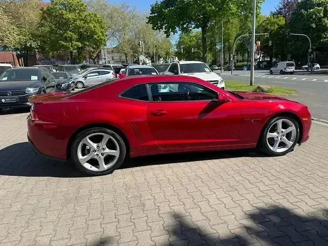 Gebraucht Chevrolet Camaro 328 PS (241 kW) 2015 Rot Coupé