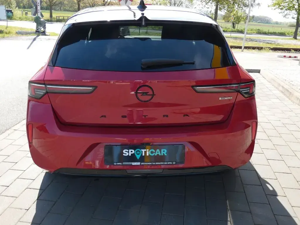 Gebraucht Opel Astra 181 PS (133 kW) 2022 Rot Kleinwagen