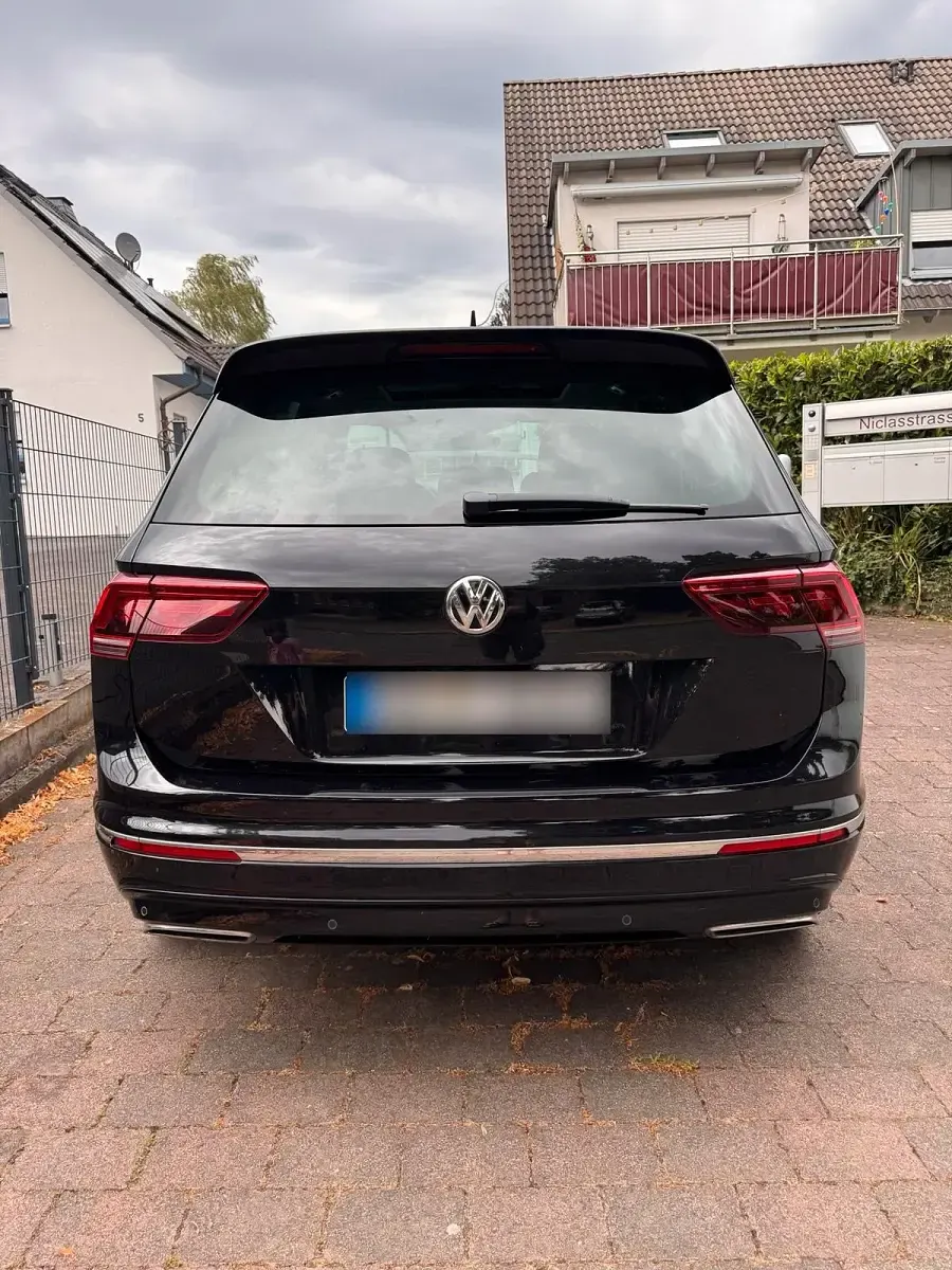 Gebraucht VW Tiguan R-line 220 PS (161 kW) 2018 Schwarz SUV