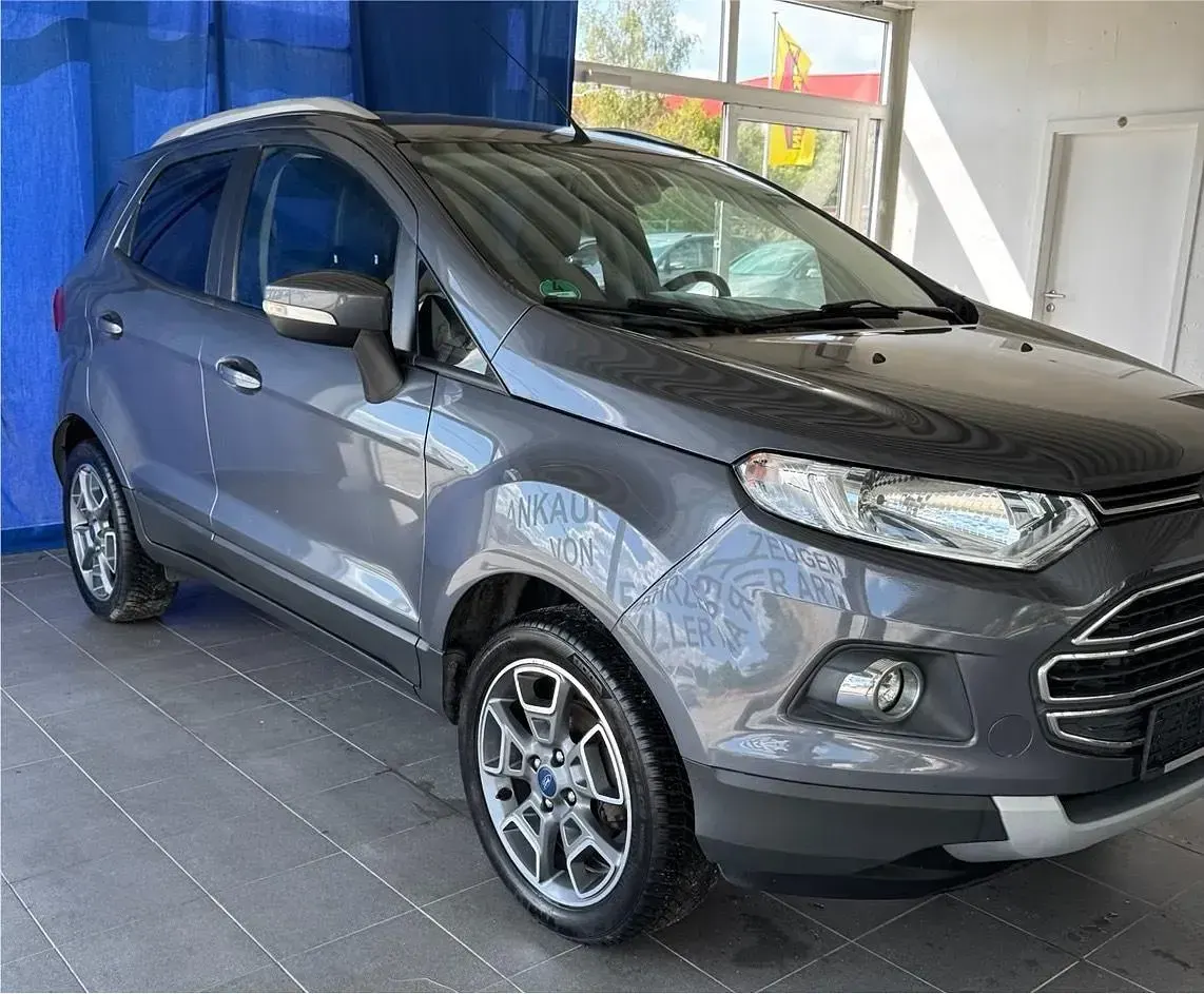 Gebraucht Ford Ecosport Titanium 95 PS (69 kW) 2016 Grau SUV